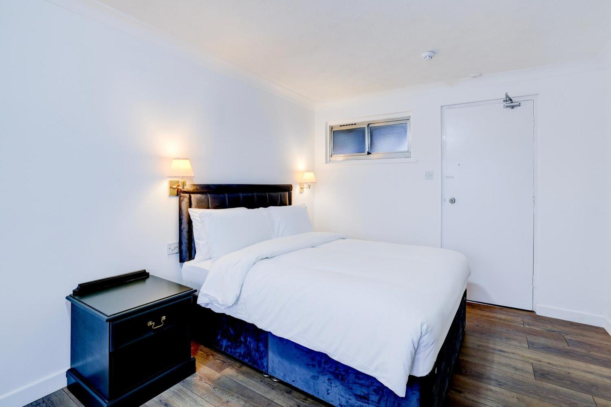 Hotel Oyo The Rivenhall In Witham, Chelmsford Witham